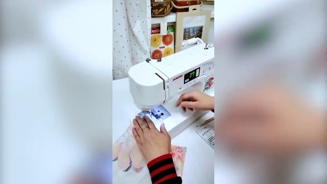 Использование оверлочной лапки на Janome EL230