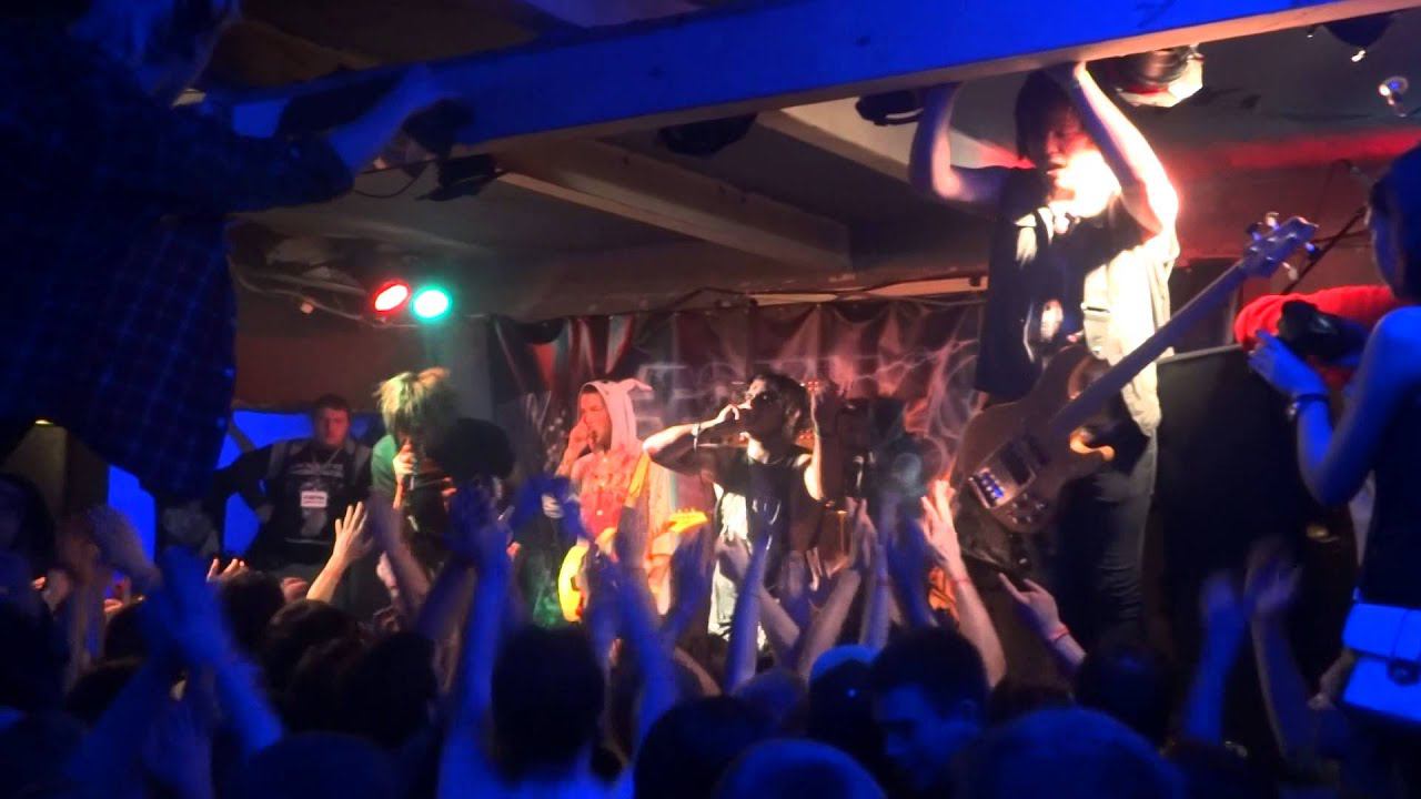 Eskimo Callboy -- Wonderbra Boulevard (live in Rostov) смотреть онлайн