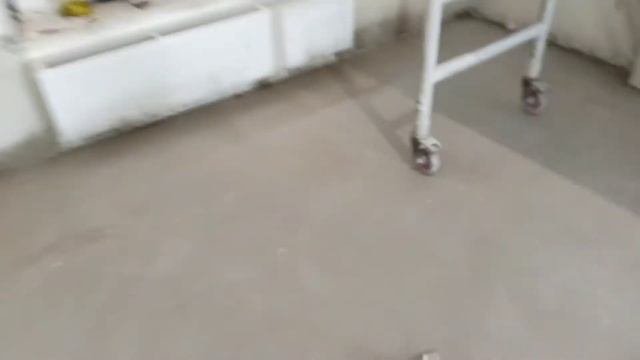 выравнивание пола самоневелирующим раствором по маякам.окончание эксперимента.вывод.
