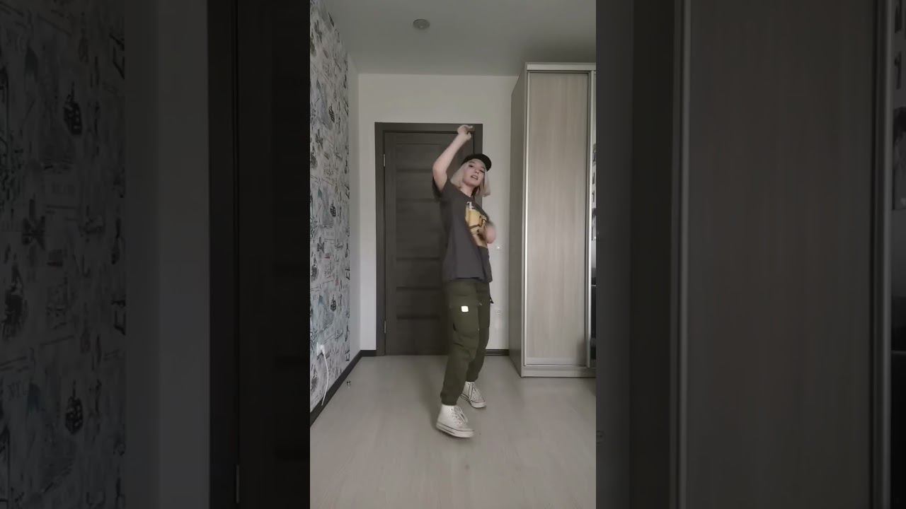 KARD - ICKY смотреть онлайн