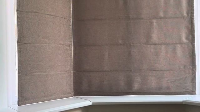 Римские шторы день и ночи, монтаж на окно эркер, прекрасное решение замены штор и гардин смотреть онлайн