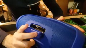 JBL Boombox - очень качественная реплика!