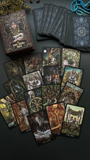 ОСОБЕННОСТИ КОЛОДЫ ТАРО СЛАВЯНСКИХ ЛЕГЕНД (THE SLAVIC LEGENDS TAROT)