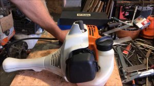Бензо-коса STIHL FS-55 Типичный случай если заводить триммер не часто!