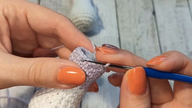 МК Зайчик вязаный крючком ЧАСТЬ 2
