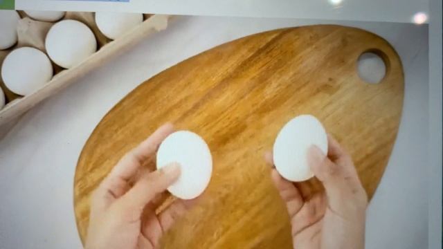 Проверяем яйца, какое сварено вкрутую, а какое сырое. смотреть онлайн