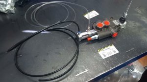 Дублирующее пневмоуправление гидрораспределителем Р40 или Р80