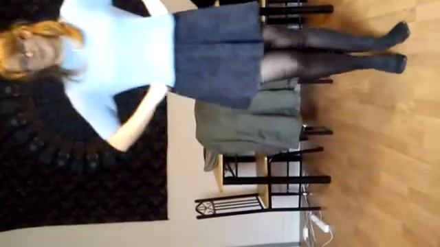 LUU OperaSoc: Carmen 2015 - Flamenco tutorial, step turn (without arms) смотреть онлайн