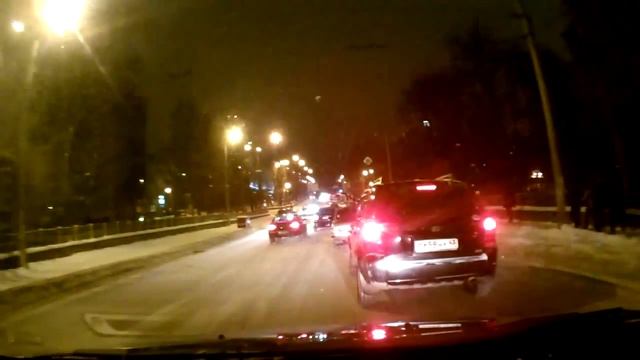 Киров. К896ТО18. ""Игнатян" из Удмуртии в Кирове смотреть онлайн