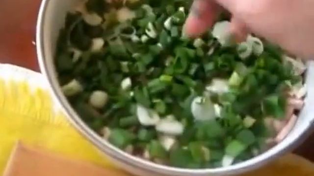 Рецепт. Салат 'Грибная полянка'. Видеорецепт. смотреть онлайн