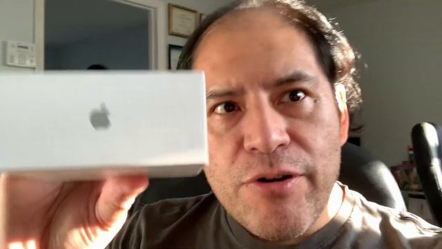 Beats by Dr. Dre Powerbeats Pro, Apple Air pod pro ,Samsung earbuds Geek Squad certified Refurbishe смотреть онлайн