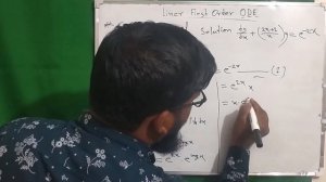 Find the general solution dy/dx+((2x+1)/x)y=e^-2x