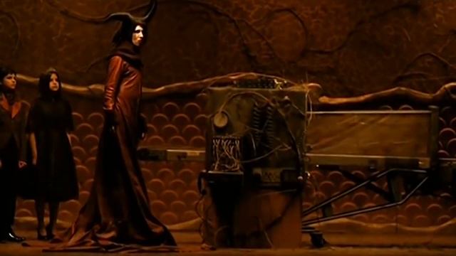 Триптих. Часть 3. Одноразовые подростки смотреть онлайн