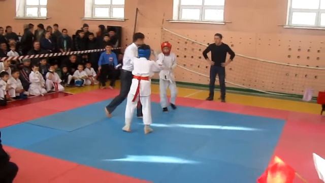 Максимкин Максим 1 бой смотреть онлайн