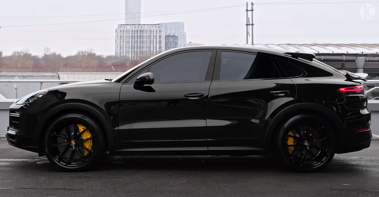 2023 Porsche Cayenne Turbo GT Coupe - Sound, Interior and Exterior