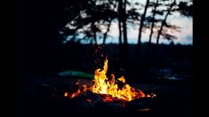 Яркий пламень костра. Христианский стих о молодёжи.