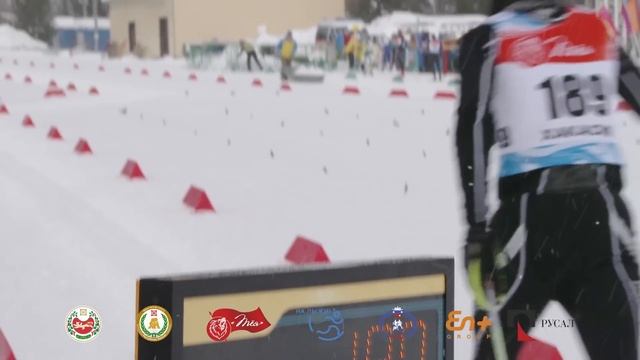 Елена Вяльбе и Сергей Устюгов приглашают в Вершину Тею