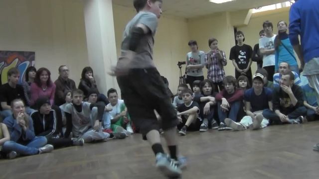 ВЫкрутАСЫ 2 vs 2 до 14 Хирасима vs ??? .MTS смотреть онлайн