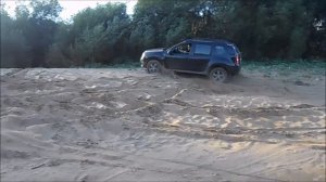 дастер на песке 2