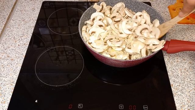 УДИВИ ЛЮБИМУЮ!БЫСТРЫЙ РЕЦЕПТ ГРИБНОЙ СУП-ПЮРЕ ИЗ ШАМПИНЬОНОВ смотреть онлайн