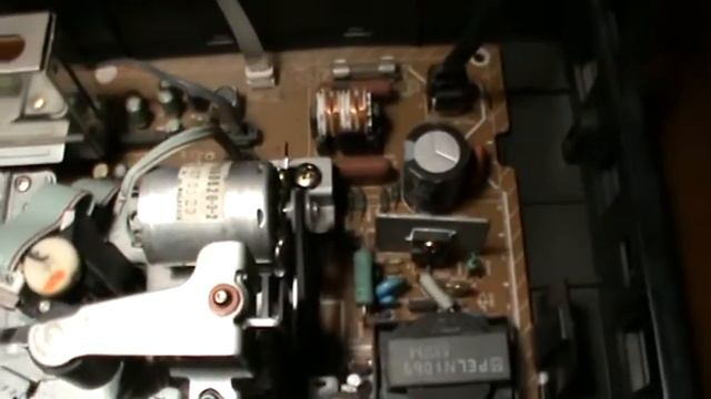 Видеомагнитофон JVC HR-J321EM: проблема с ЛПМ, не отдаёт кассету смотреть онлайн