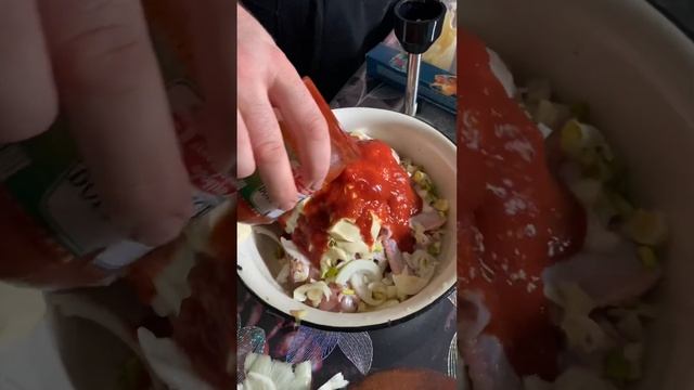 Рецепт запечённых куриных ножек с картошечкой в духовке в домашнем майонезе и томатномсоусе. #рецеп