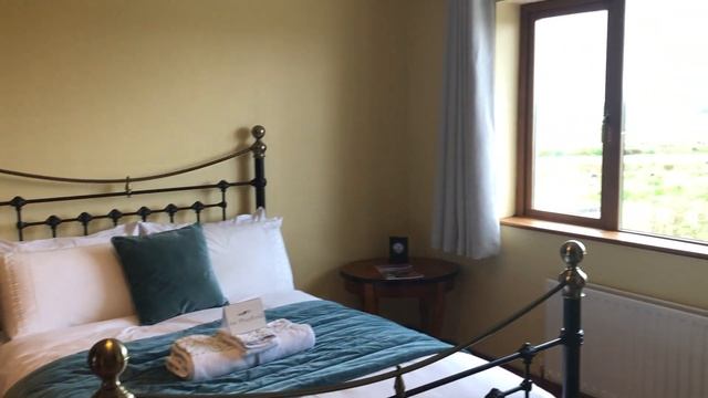 Skellig Michael: The BEST Place in IRELAND to Photograph Puffins смотреть онлайн