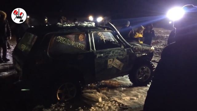 "Бабайку" тянут из проруби. Real video смотреть онлайн