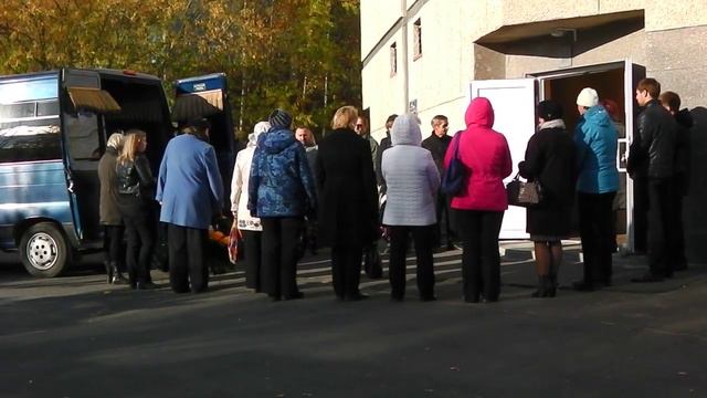 В столице Карелии похоронили Олега Семенова смотреть онлайн