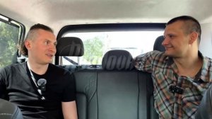Команда Readovka привезла в Курскую область солиста Radio Tapok, который приехал поддержать жителей