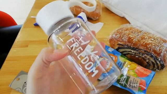 Покупка подарка для "Тайного Санты" смотреть онлайн