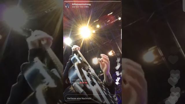 Billie Joe Armstrong - Too Dumb To Die Live on Instagram, 17/09/01 смотреть онлайн
