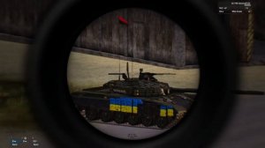 Буданов бегает туда-сюда из танка в ангар, зачем?