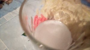Смешивание соды с уксусом