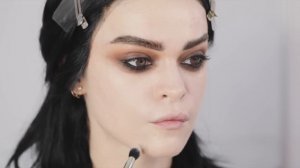 DARK - seductive smokey eye look