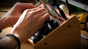 Behringer Crave / 'Invasion'