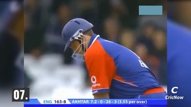 Top 10 Fire Yorkers by Shoaib Akhtar in Cricket History Ever