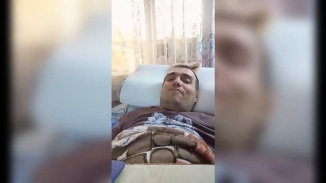 Майское царство. Вокруг распустились листочки. В воздухе витают потрясающие ароматы цветов. смотреть онлайн