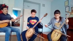 Ыых и хомыс - "игра престолов"