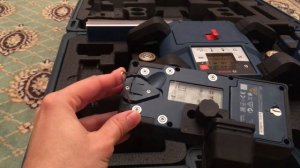Распаковка и обзор лазерного нивелира Bosch GRL 600 CHV