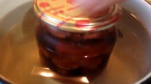 Клубника в собственном соку с сахаром