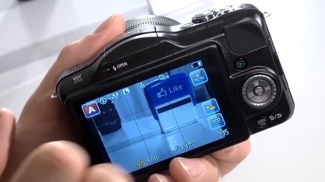 CNET.de - Panasonic Lumix DMC-GF3 im Video: winzige EVIL-Kamera mit Touchscreen смотреть онлайн