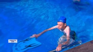 ГУБЕРНАТОР ДЕНИС ПАСЛЕР ВСТРЕТИЛСЯ С РЕБЯТАМИ ИЗ ПЕРЕВАЛЬСКА