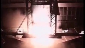 Над огнедышащей планетой.