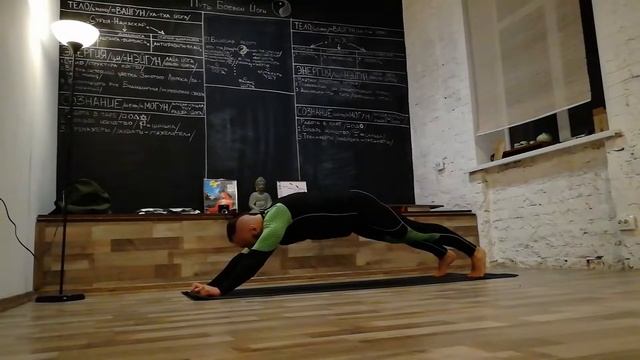 4.ГИМНАСТИКА (тело): 1.Жоу гун (гибкость) - 4.Мышечная гимнастика: 3.Руки (1.6.Кулак - верх) смотреть онлайн