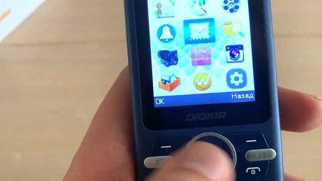 обзор мобильного телефона Digma linx b240