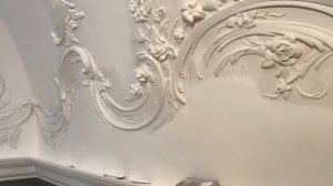 Лепнина из гипса на купольном потолке