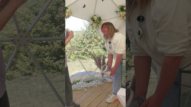 Анонс! Что такое дом бабочек и салют? Завтра на канале полное видео знакомство с удивительным местом смотреть онлайн