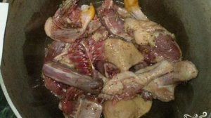 Утка, тушенная с овощами