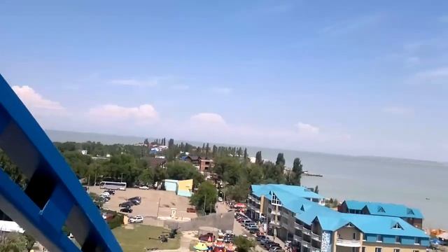 Ейск июнь 2014. Центральный пляж. Обзор с колеса обозрения. Ейская коса. смотреть онлайн